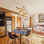 Pecles - 2ch Balcon Vue Gaillands 500m Centre 1km Apartment *