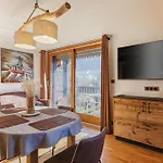Apartment Pecles - 2ch Balcon Vue Gaillands 500m Centre 1km