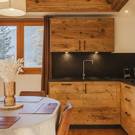 Pecles - 2ch Balcon Vue Gaillands 500m Centre 1km Appartement